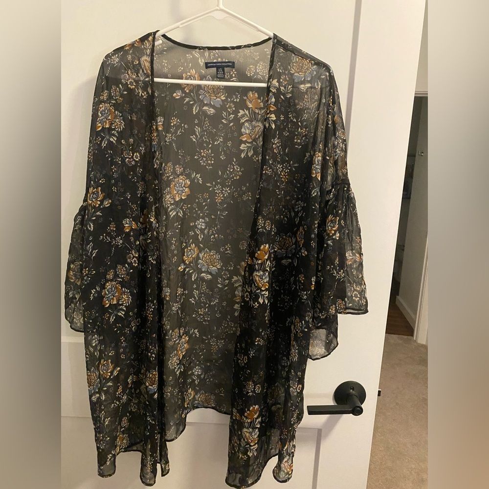 Light Floral Cover